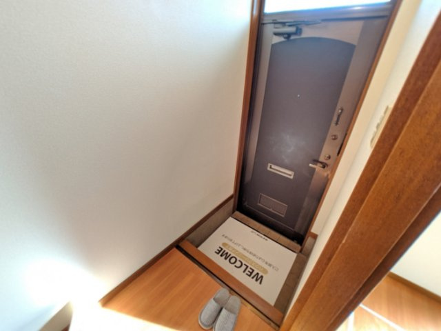 ガーデンテラス K.Nの玄関