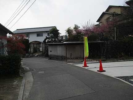 広島市佐伯区八幡２丁目　新築一戸建ての前面道路含む現地写真