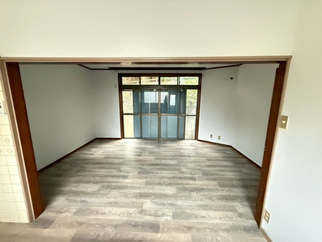 【居間・リビング】の画像