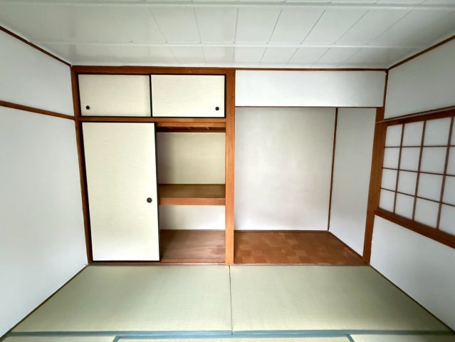 津田東町3丁目戸建の和室|趣のある和室です