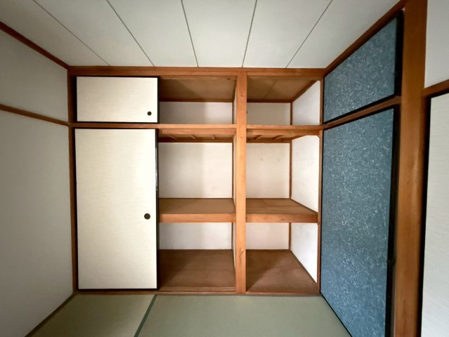 津田東町3丁目戸建の収納|大きなものも収納できそうです