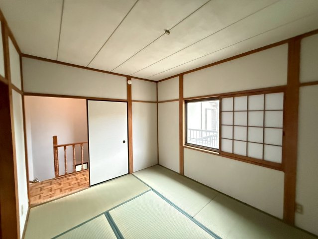 津田東町3丁目戸建の和室|趣のある和室です