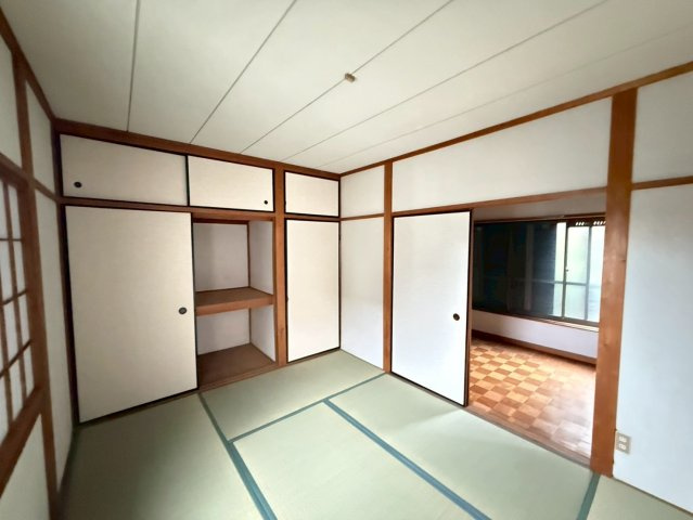 津田東町3丁目戸建の和室|い草の香りが落ち着く素敵な和室です