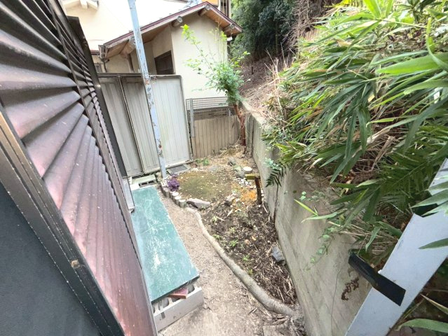 津田東町3丁目戸建の庭|お庭も活用できます
