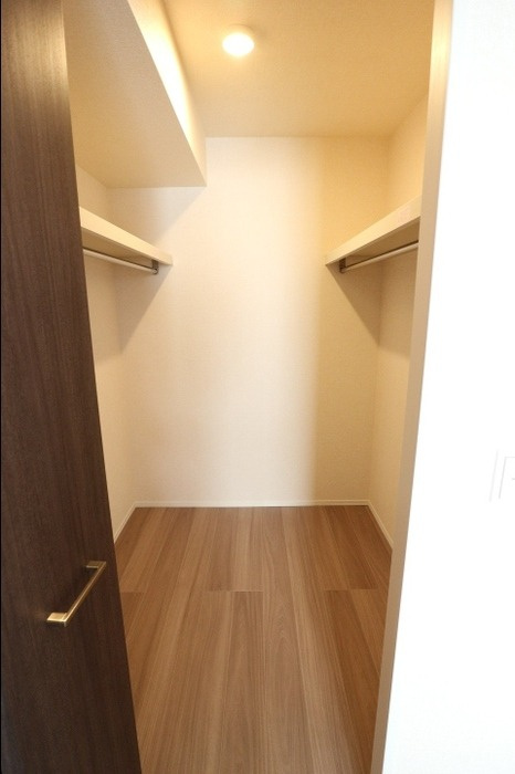 ハイピクチャー　　E棟の収納