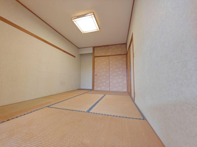 クレスト北柏の和室