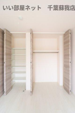 サウスヒルズⅢの収納|たっぷりとした収納スペースです