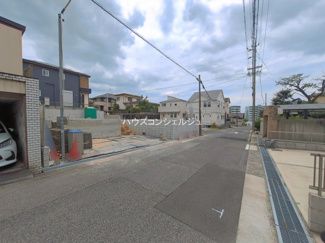 【前面道路含む現地写真】 | 名古屋市天白区平針南２丁目1301【仲介手数料無料】新築一戸建て　2号棟