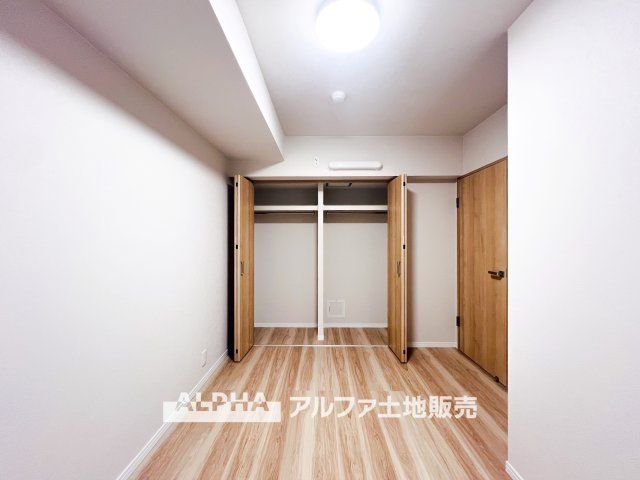 コスモ立川サングレイスの収納|【Go filled with memories】
◆ありったけの◆住空間をよりよくするためには大切な収納スペース。時が経ち思い出がここに詰まっていく。