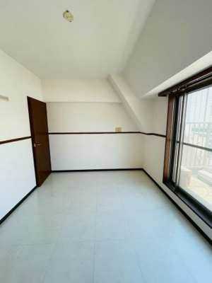 【居間・リビング】 | エスコート横浜関内 | 同一仕様