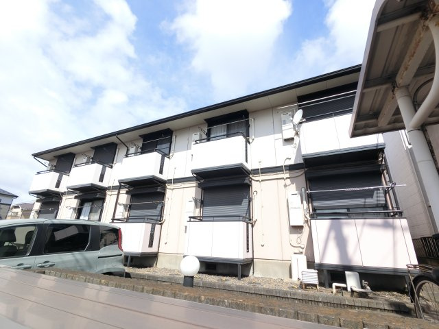 ルミエール末広の外観