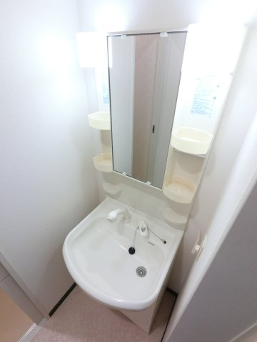 リリックコートアン・シャトーの独立洗面台