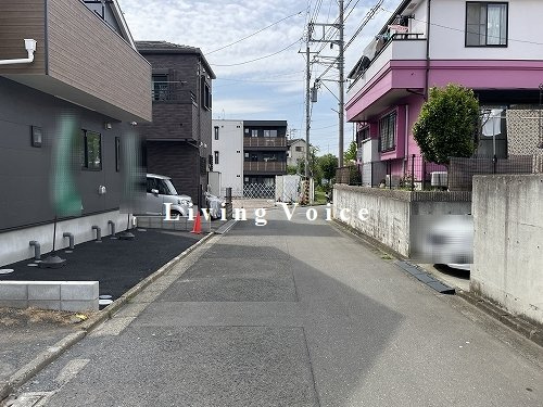 【仲介手数料０円】座間市明王第7　新築一戸建ての前面道路含む現地写真|座間市明王第7　新築一戸建て