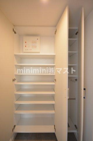 アーバネックス西本町の収納