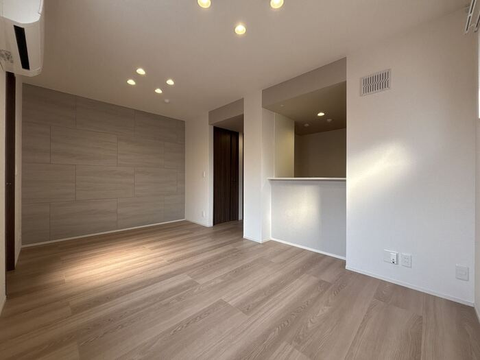 スペチアーレ背戸口の居間・リビング