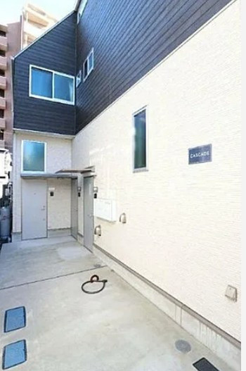 カスケードのエントランス