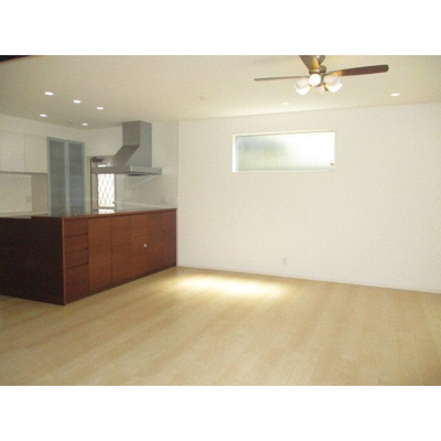 【居間・リビング】 | 弁天2丁目貸家