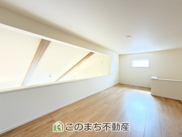 ブルーミングガーデン宇都宮市五代2丁目の内装|ロフトございます。荷物の収納などに最適です。