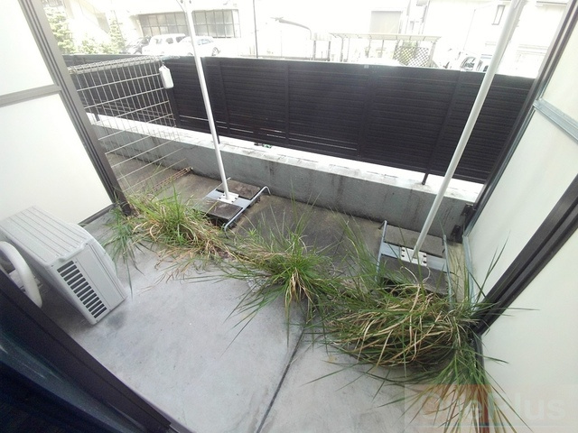 INK東灘のバルコニー