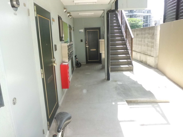 INK東灘のエントランス