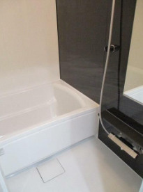 クレストコート西巣鴨の浴室