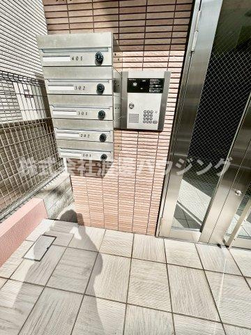 スプリングコート2のセキュリティ|オートロックで安心