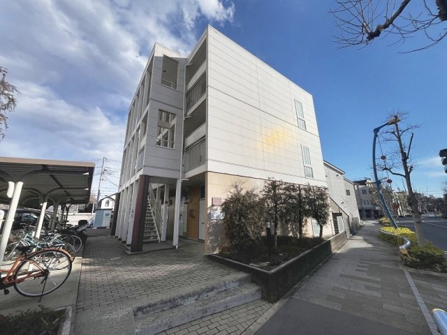 レオパレスさいわいの外観