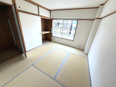 【寝室】 | 甲南町貸しビル