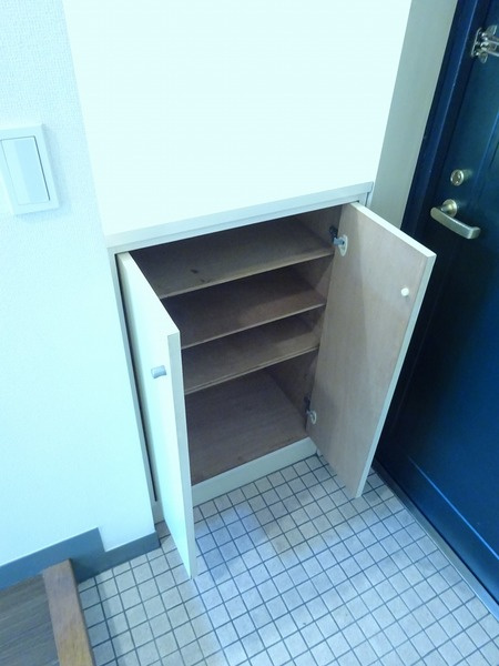 日神パレス新大塚の収納