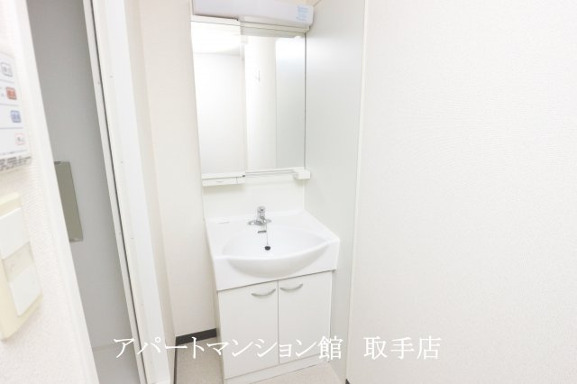 レオネクストビーズの独立洗面台