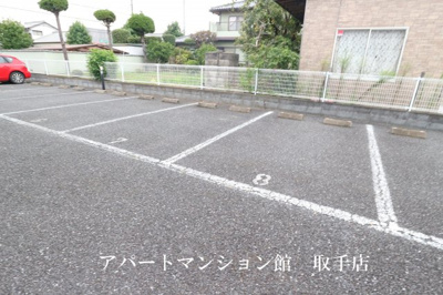 【駐車場】 | レオパレスプライム