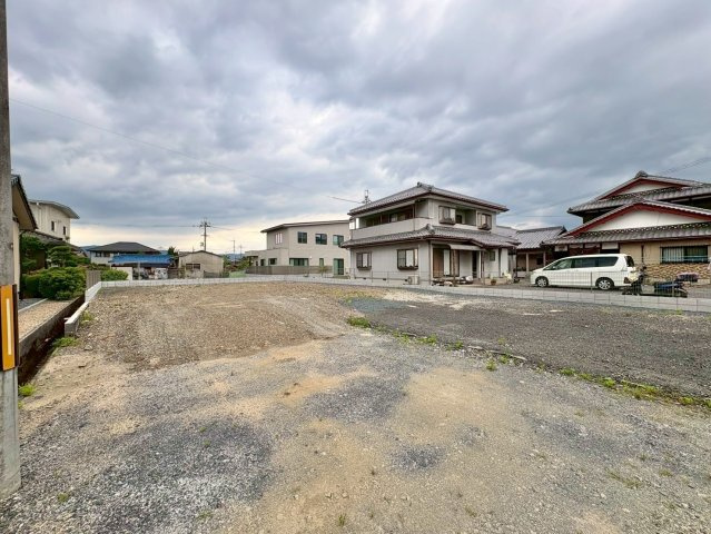 草津市片岡町A号地　建築条件無し売土地