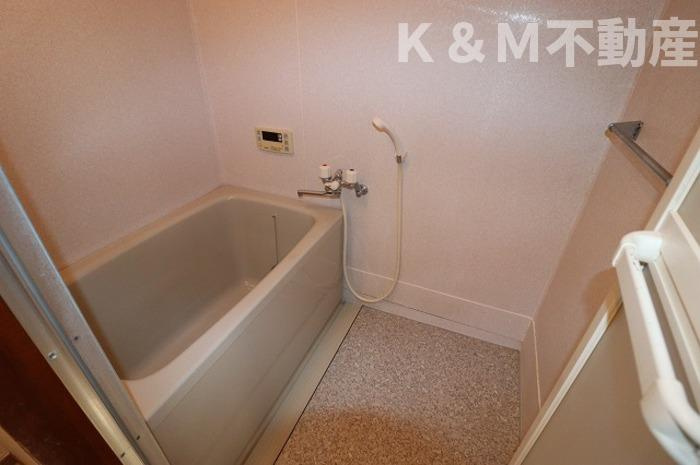 ルイメゾン２の浴室|きれいなお風呂です