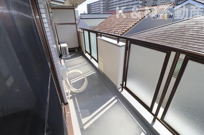 ルイメゾン２のバルコニー|お洗濯にも便利なバルコニー付き