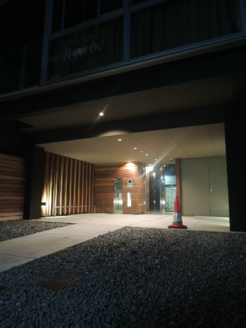 Y`sHouse三宮Ⅱのエントランス