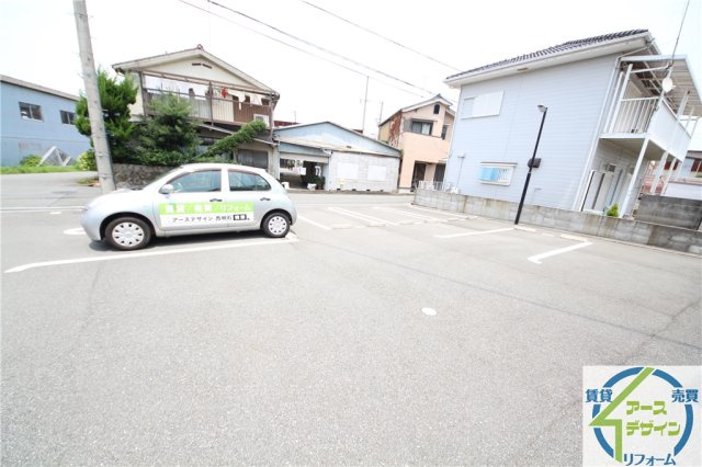 ビアン　メゾンの駐車場|カースペースがあります
