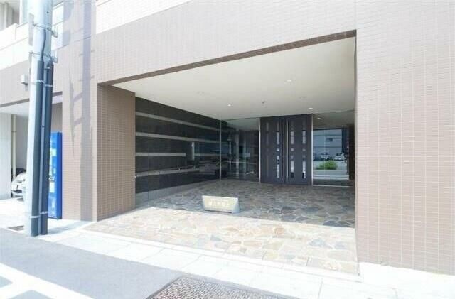 アーバンフィールド曳舟のエントランス