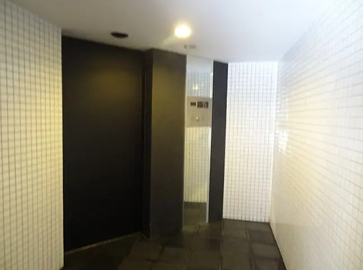 レオーネ金町のエントランス