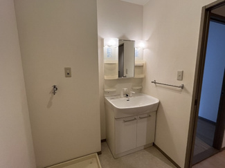 【洗面所】 | ソレアード上谷　B棟
