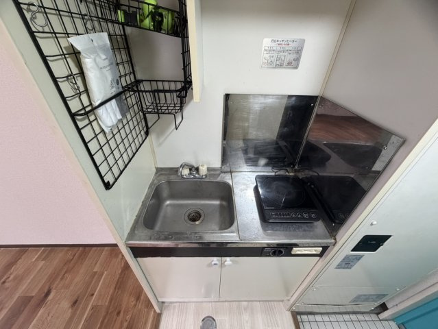 広島市中区住吉町の賃貸マンションのキッチン