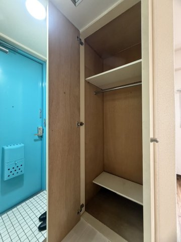広島市中区住吉町の賃貸マンションの収納