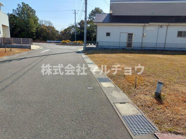 マーメイドタウン売り地の前面道路含む現地写真|前面道路含む現地写真です