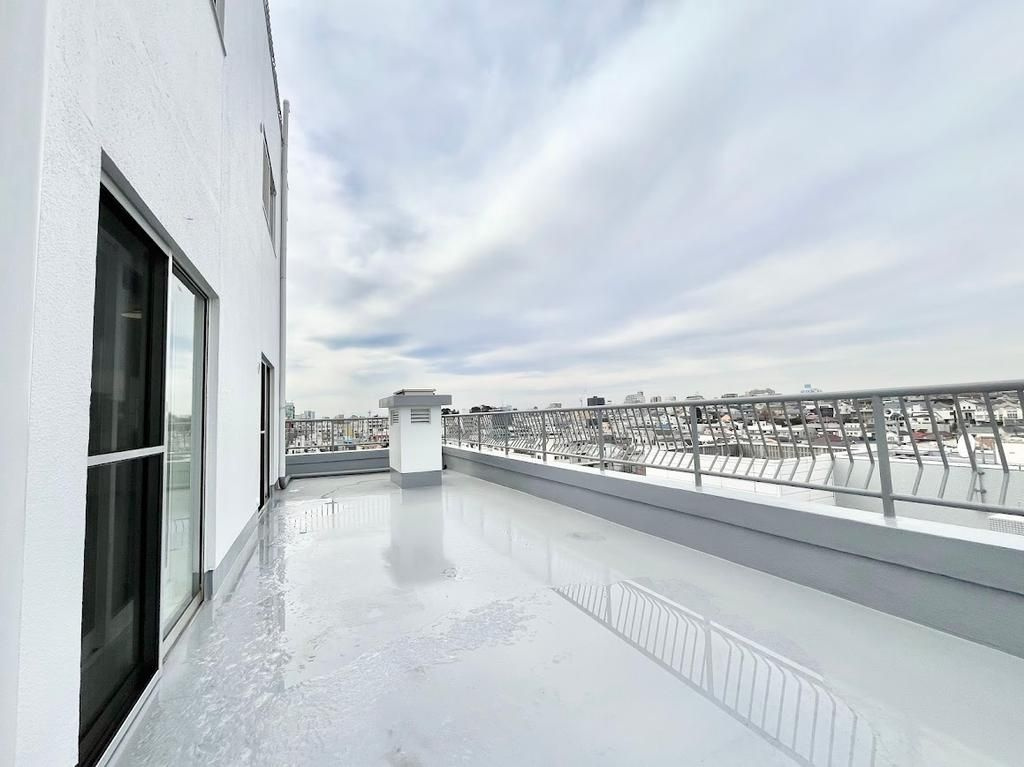 自由ヶ丘アーバンライフのバルコニー|陽当たり良好なバルコニーです