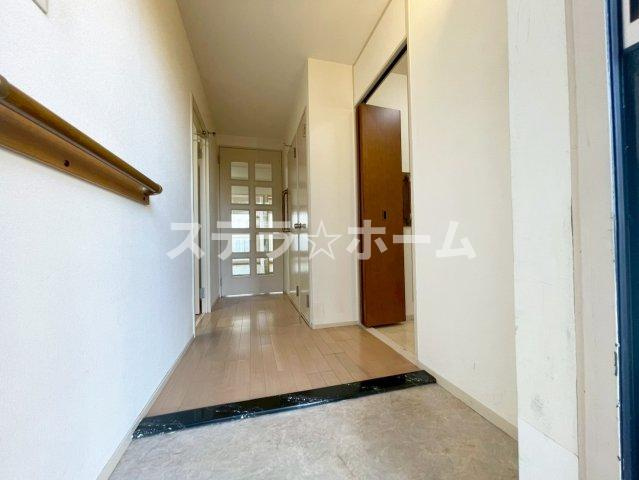 ネオハイツ城東の玄関|玄関です