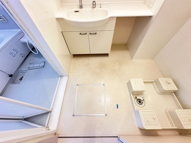 フラッツ福井東町の洗面所
