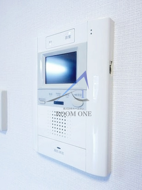 グリフォーネ横浜・伊勢町の設備|モニター付きインターホンです。