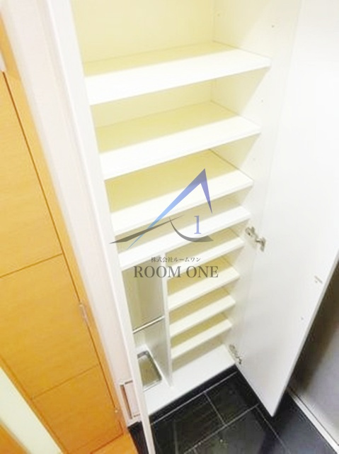 グリフォーネ横浜・伊勢町のその他