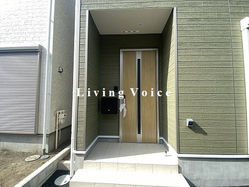 【エントランス】 | 【仲介手数料０円】茅ヶ崎市中島第14　新築一戸建て　全2棟 | 茅ヶ崎市中島第14　新築一戸建て　全2棟