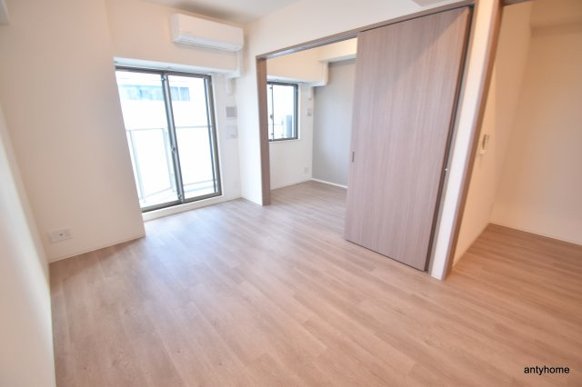 アーバネックス西本町　仲介手数料無料の洋室