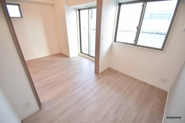 アーバネックス西本町　仲介手数料無料の寝室